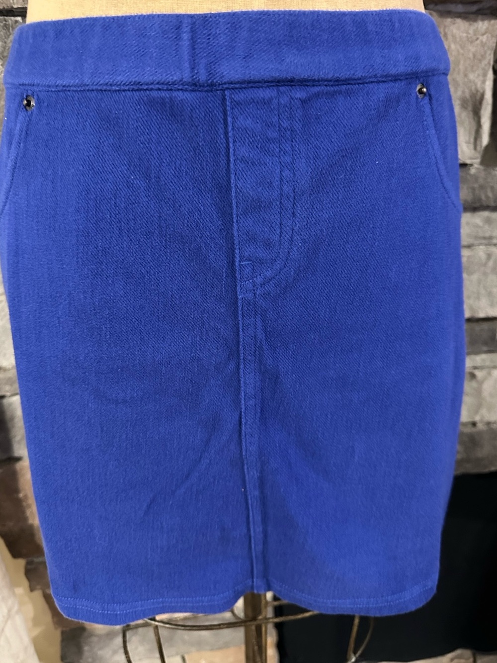 HUE Royal Blue Mini Skirt - size M